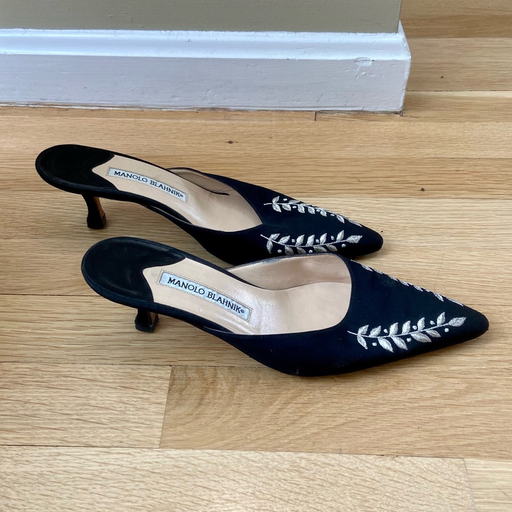 Manolo Blahnik vintage kitten mules